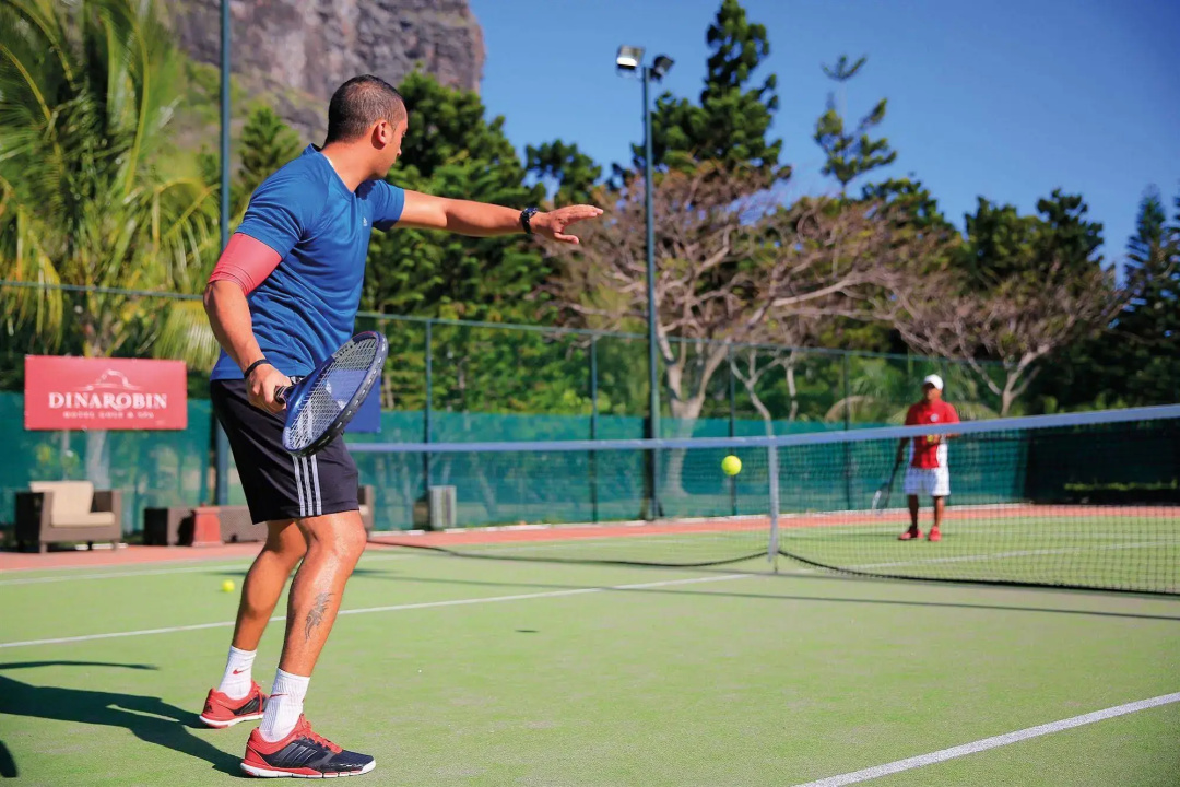 Dinarobin Beachcomber Golf Resort & Spa — the sports facilities