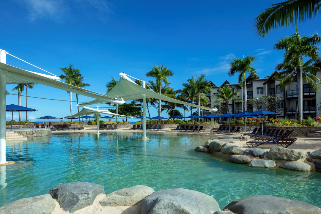 Radisson Blu Resort Fiji Denarau Island — the pool