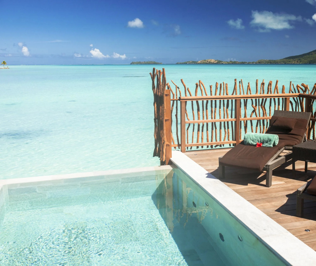 InterContinental Bora Bora Resort Thalasso Spa — the beach