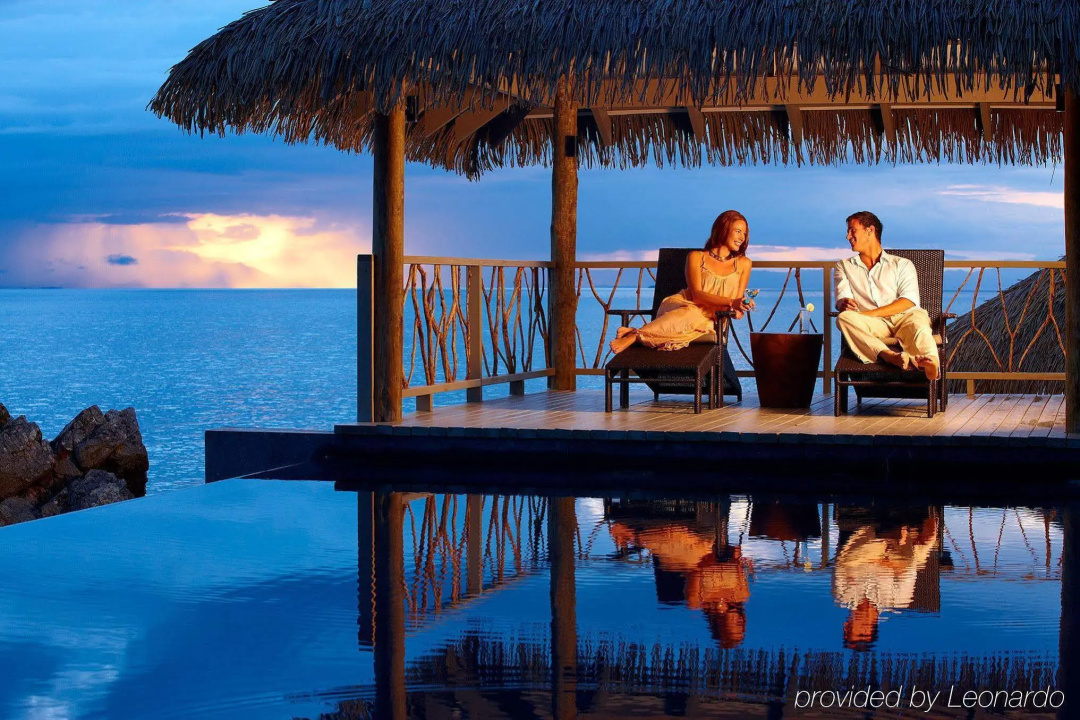 Tadrai Island Resort-Fiji — the beach