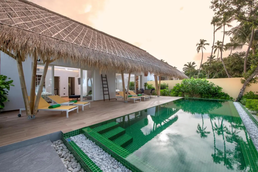 Emerald Maldives Resort & Spa — the grounds