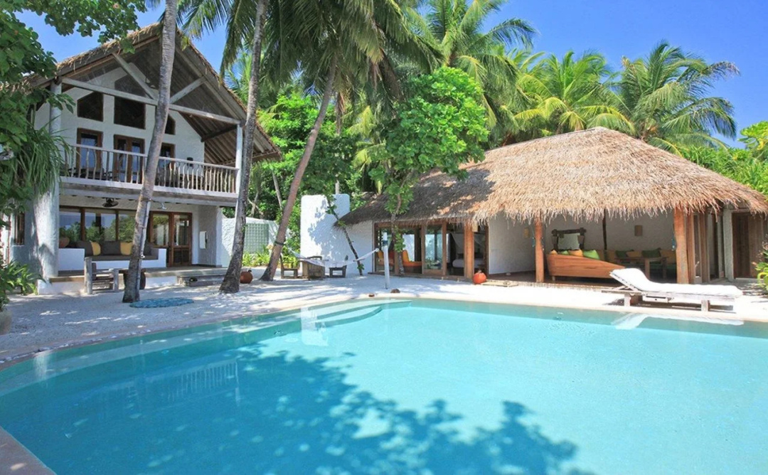 Soneva Fushi — the pool