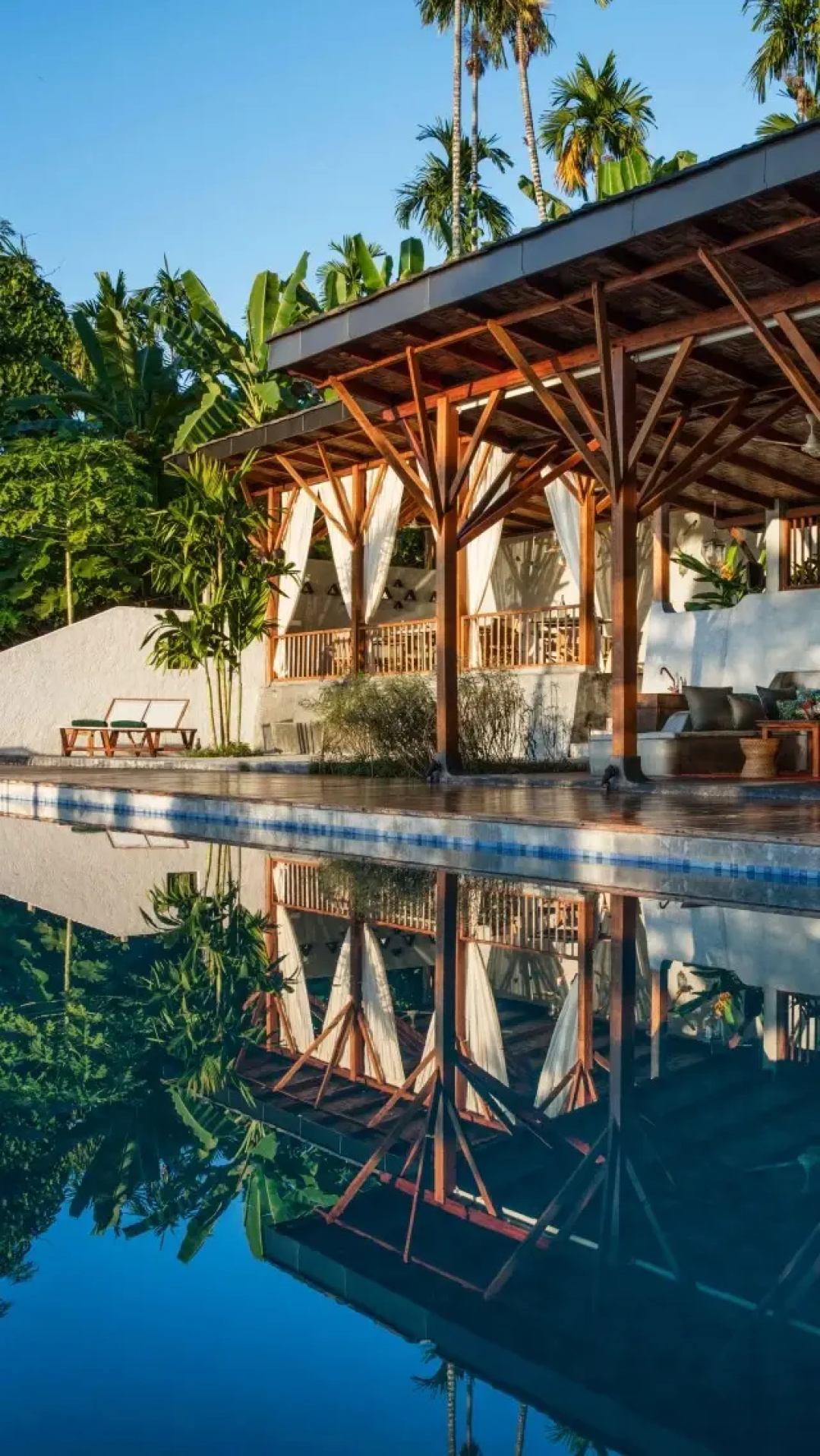 Jalakara Private Villa Hotel — the grounds