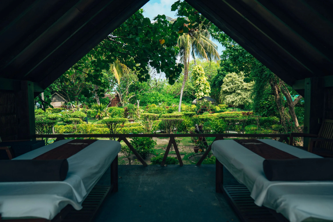 Adaaran Prestige Vadoo — the grounds