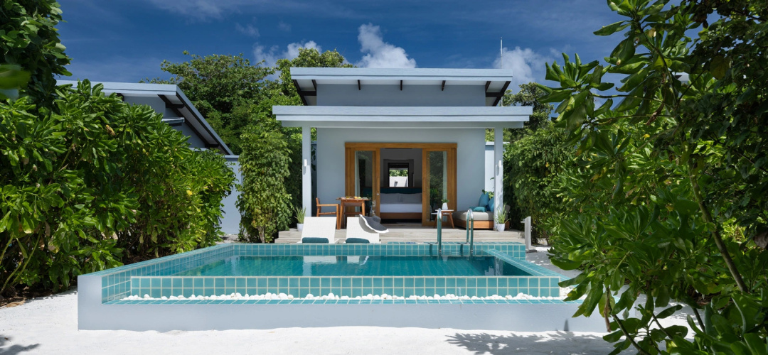 Ifuru Island Maldives — the pool