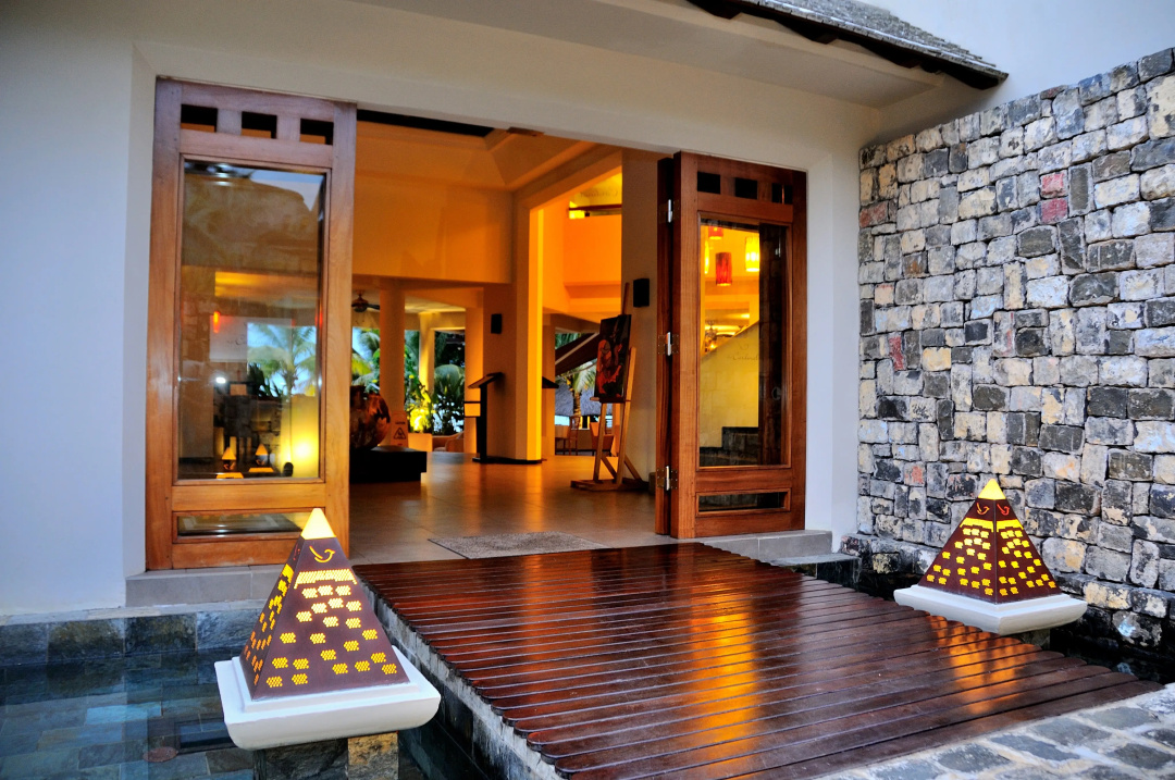 Le Cardinal Exclusive Resort — the grounds