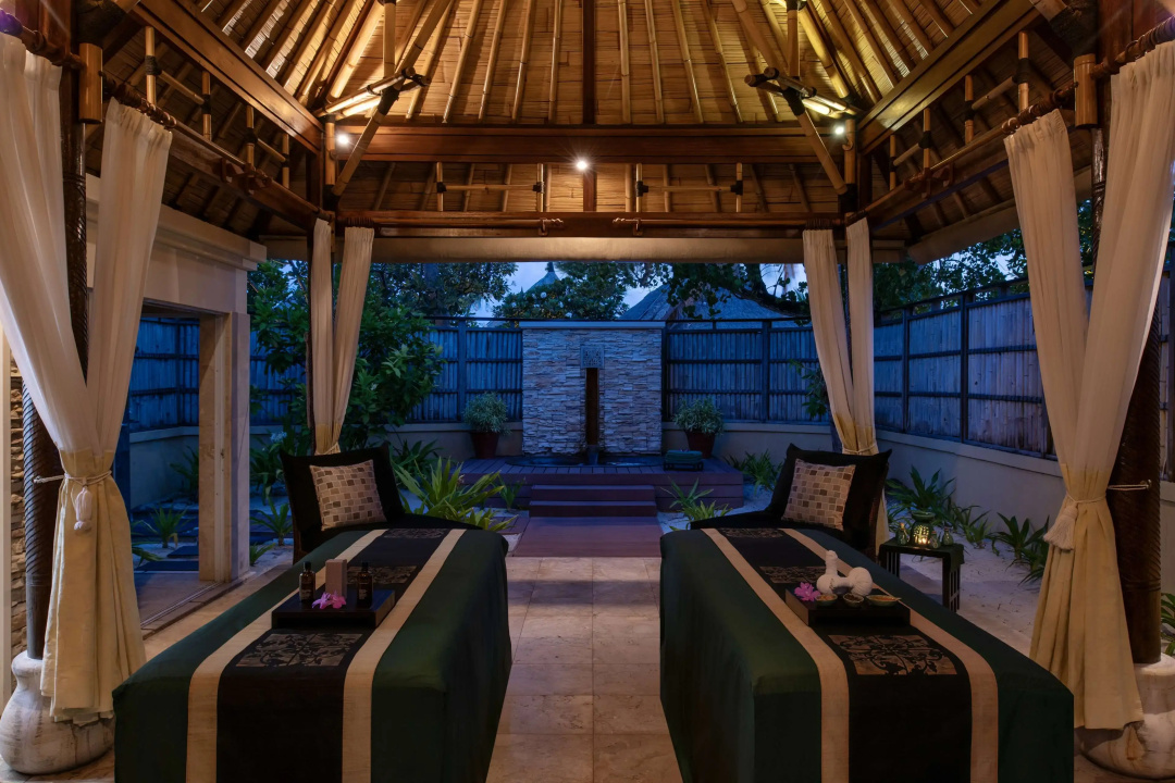 Banyan Tree Vabbinfaru Hotel