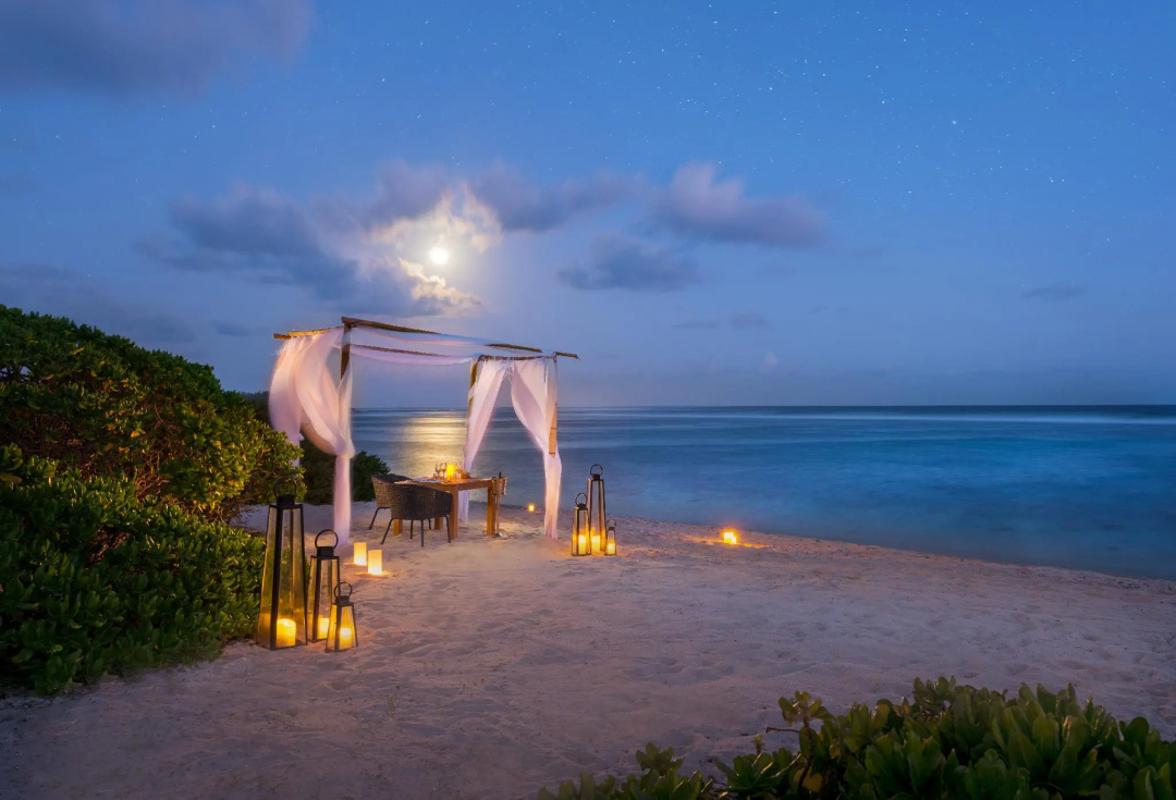 Anantara Iko Mauritius Resort & Villas — the beach
