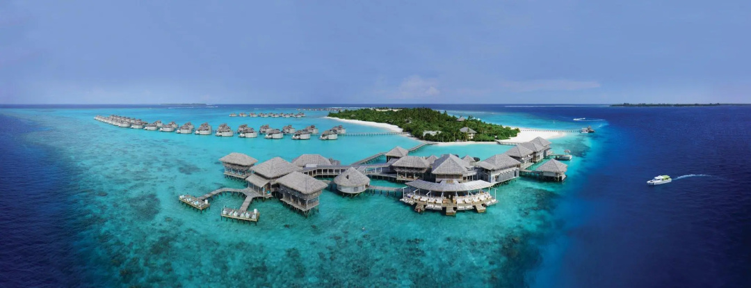 Six Senses Laamu — the beach