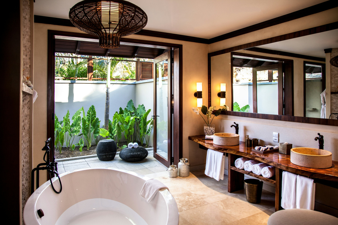 STORY Seychelles — dining