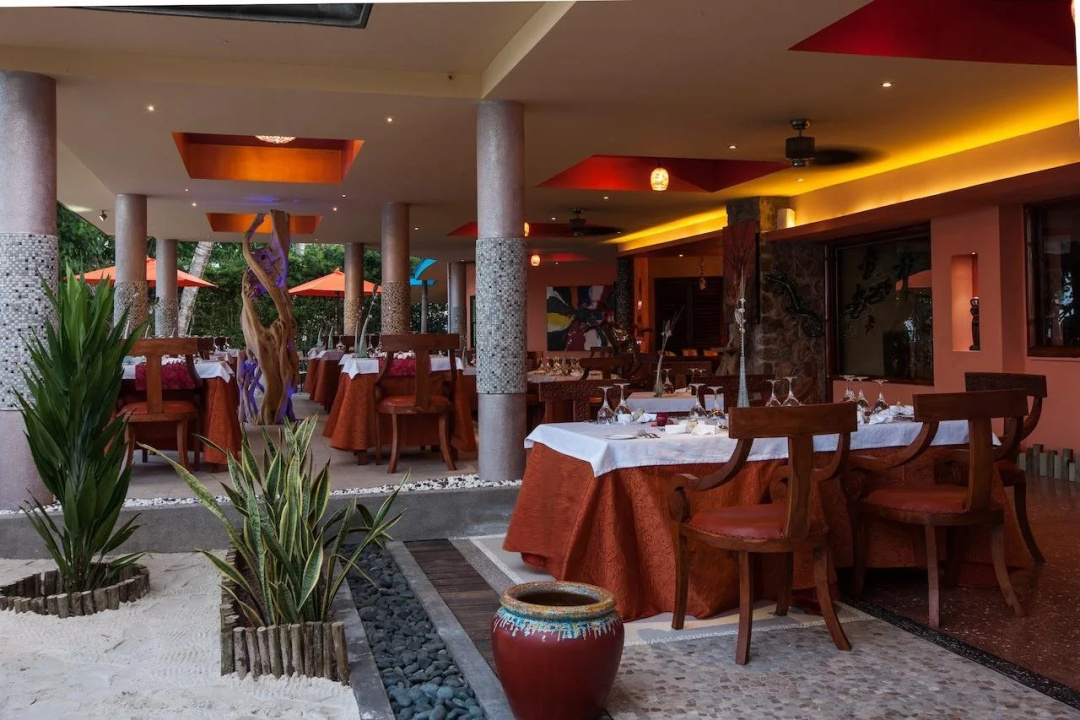 Le Duc de Praslin — dining