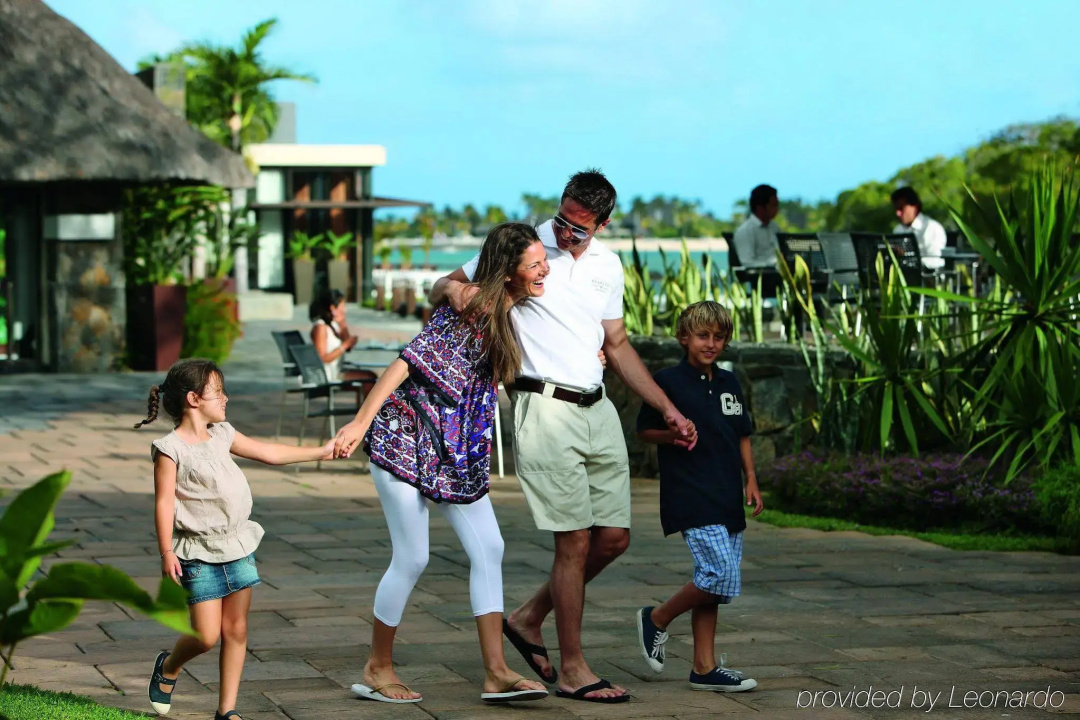 The Bay Club at Anahita