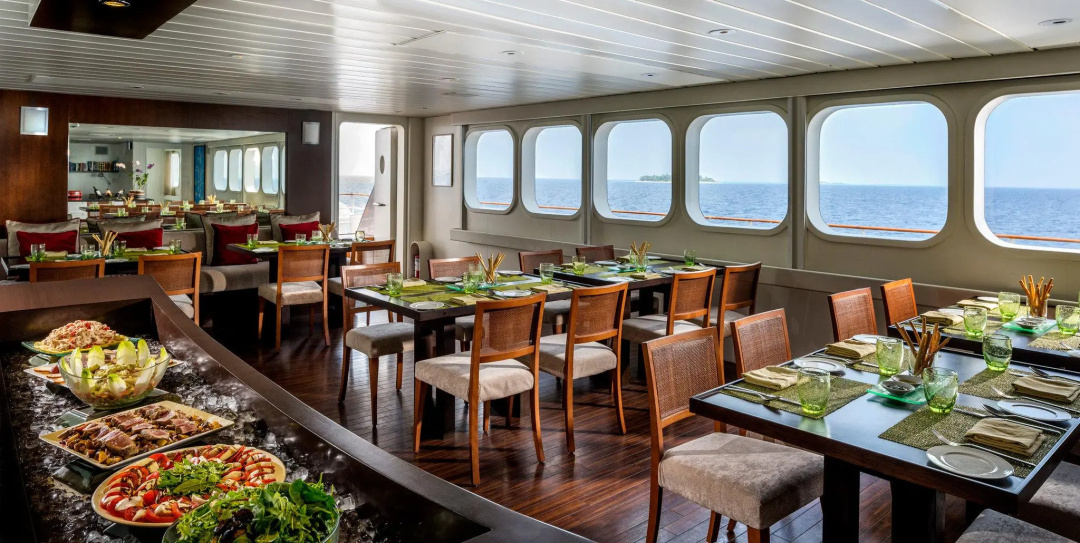 Four Seasons Resort Maldives at Kuda Huraa — dining