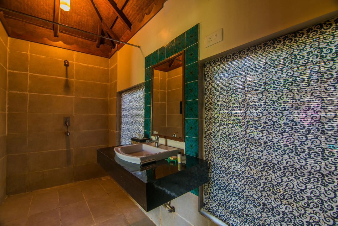 Munjoh Ocean Resort — a bathroom