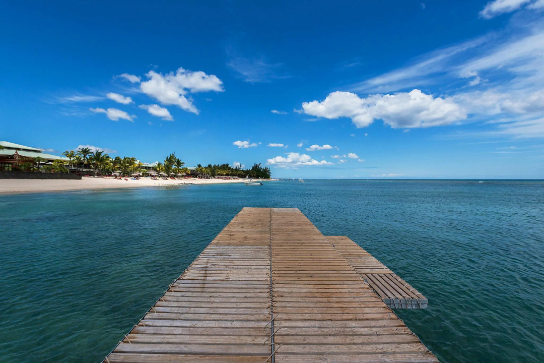 Le Meridien Ile Maurice — the beach