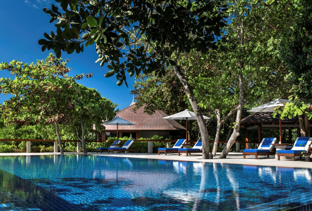 Amanpulo — the pool