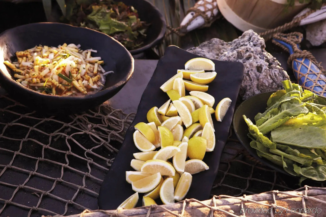 Shanti Maurice Resort & Spa — the food