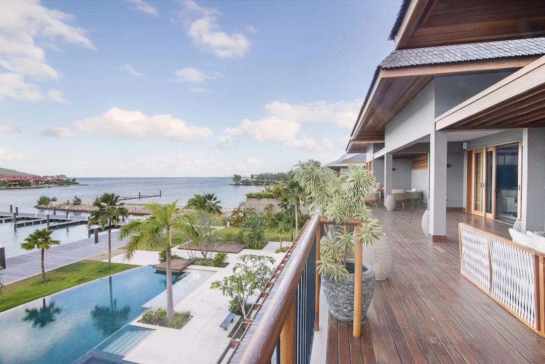 Luxury Penthouse room