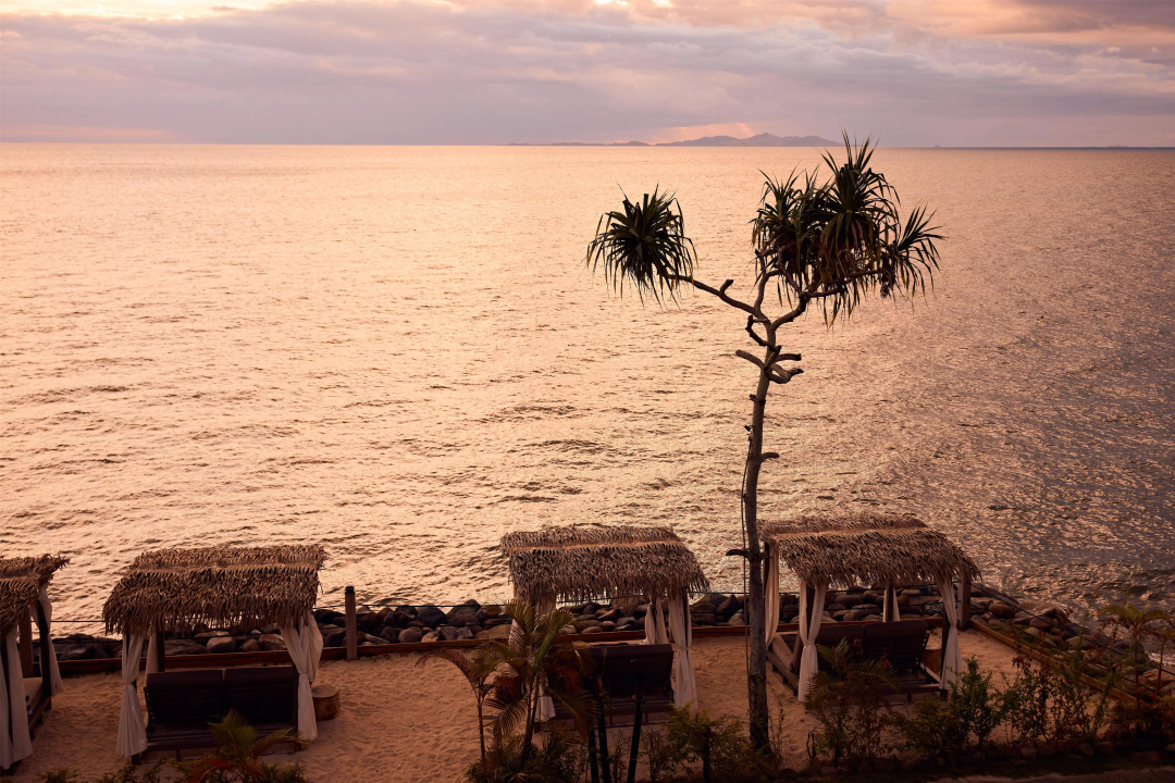 Radisson Blu Resort Fiji Denarau Island — the beach