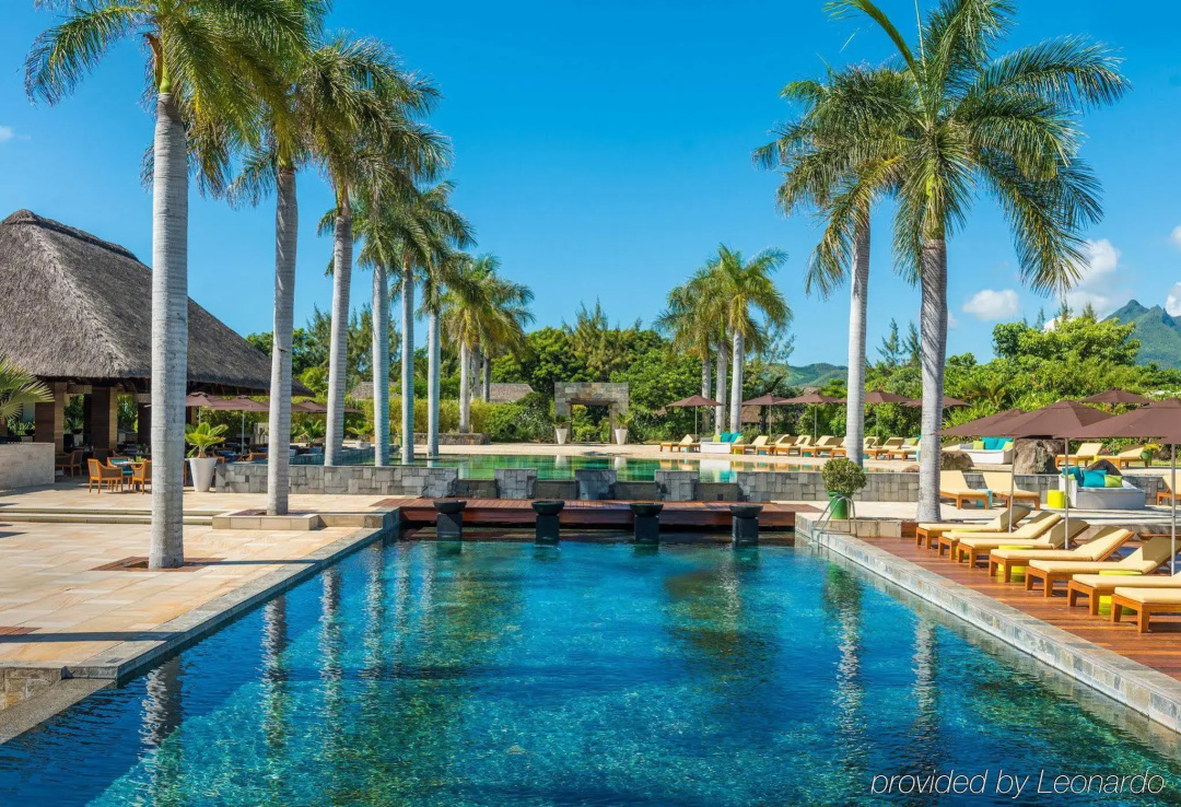 Four Seasons Resort Mauritius at Anahita — the pool