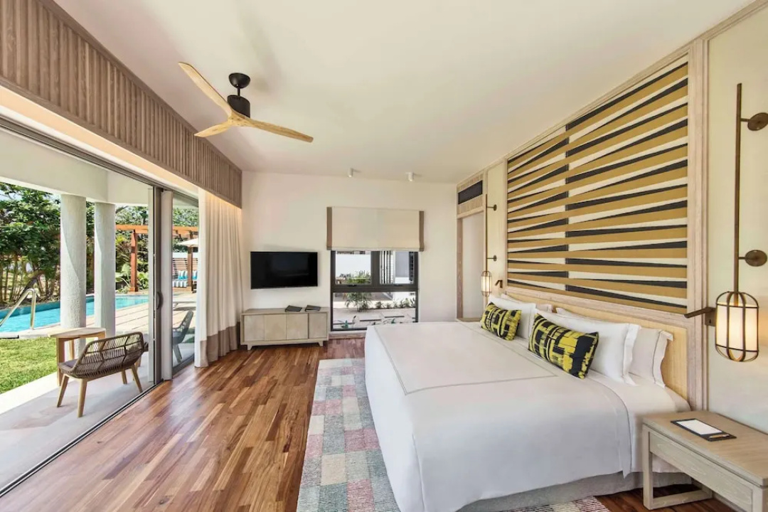 4 Bedrooms Pool Villa