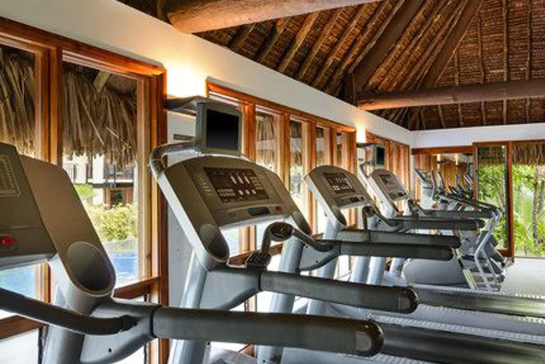 Sheraton Fiji Golf & Beach Resort — the sports facilities