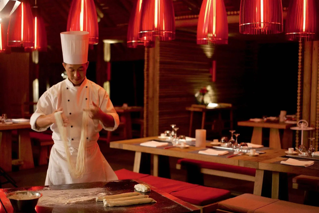 Long Beach Mauritius — dining