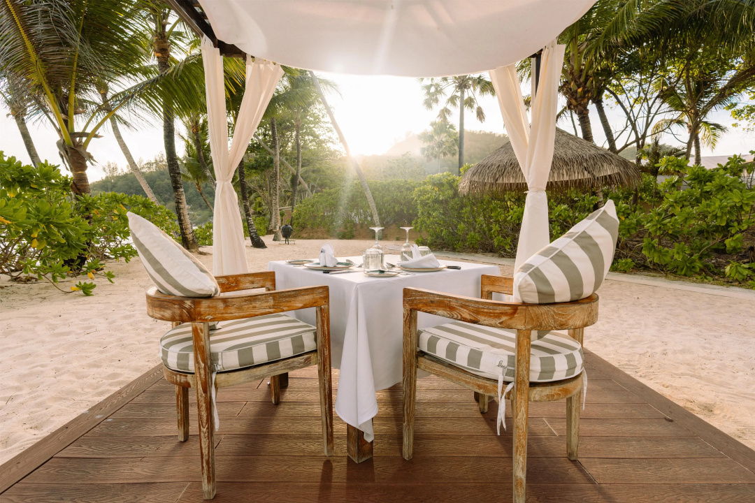 Kempinski Seychelles Resort Baie Lazare — dining