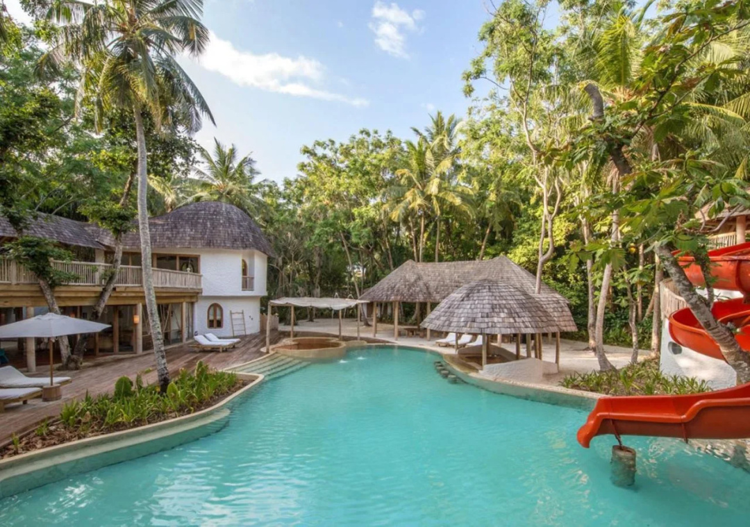 Soneva Fushi — the pool