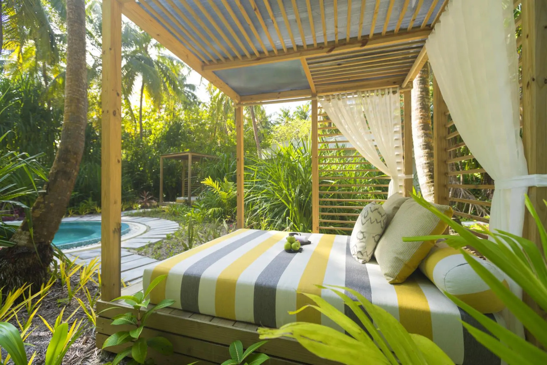 Dhigali Maldives — the grounds