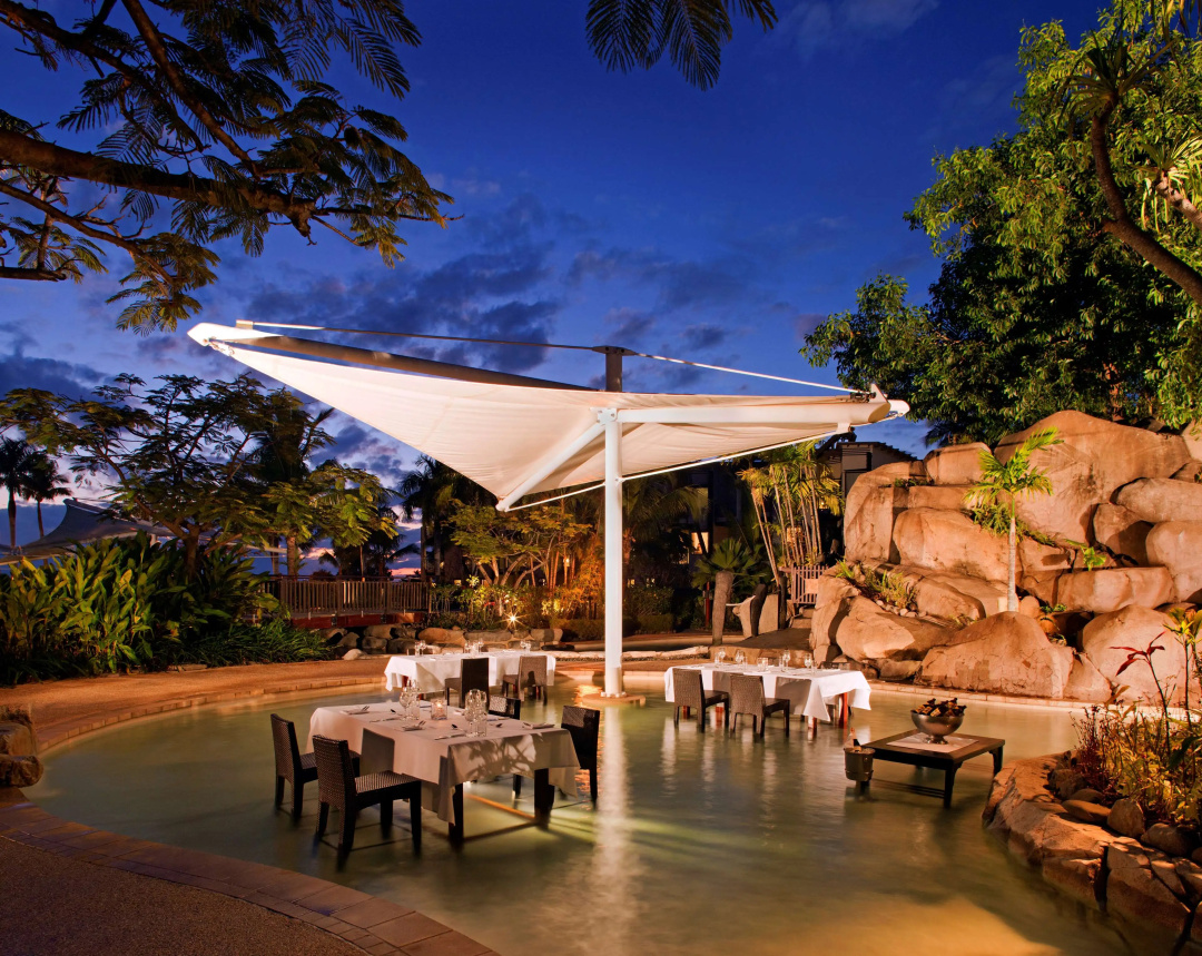 Radisson Blu Resort Fiji Denarau Island — dining