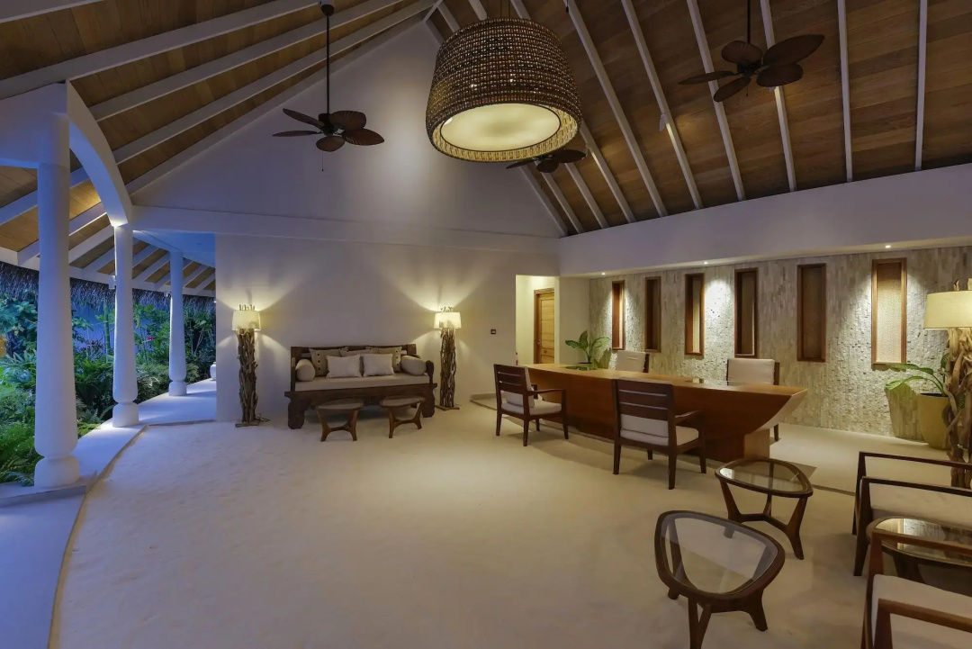 Milaidhoo Island Maldives — dining