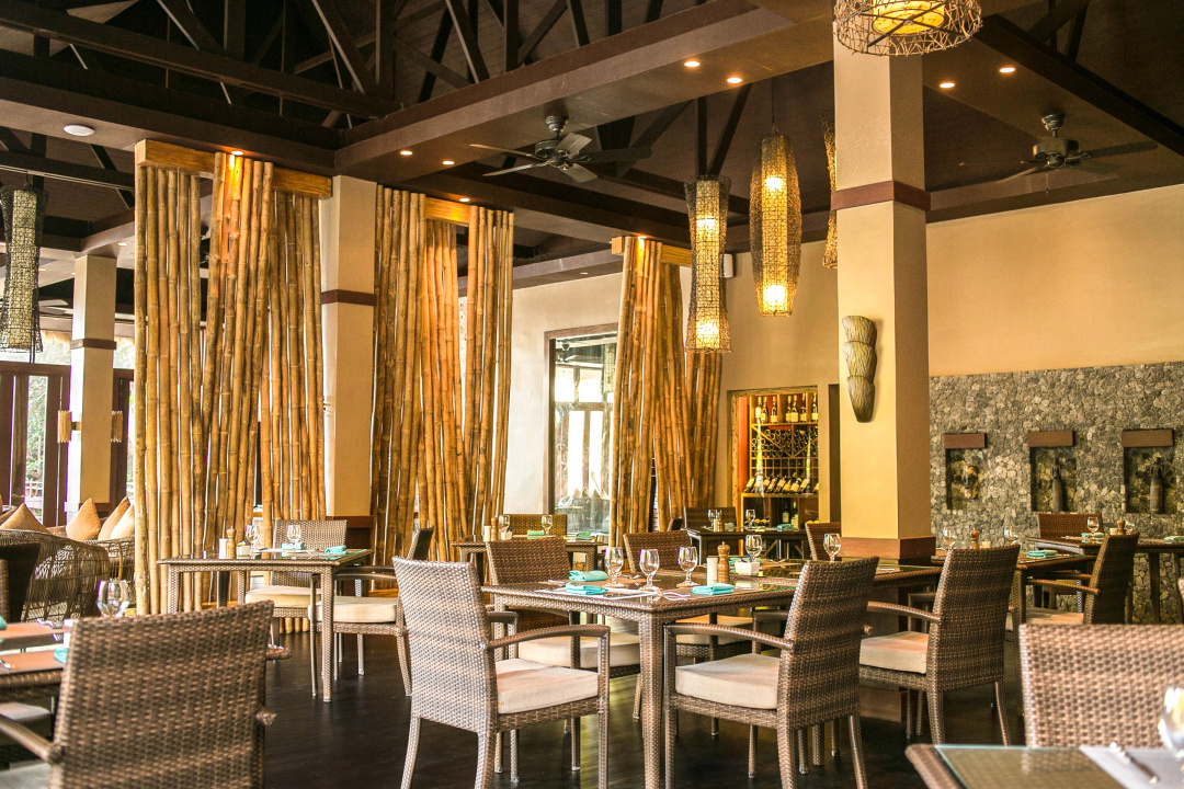 Cauayan Island Resort — dining