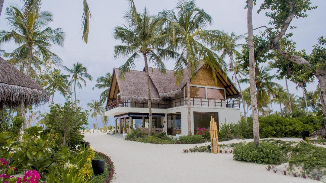 Fushifaru Maldives Resort — the grounds