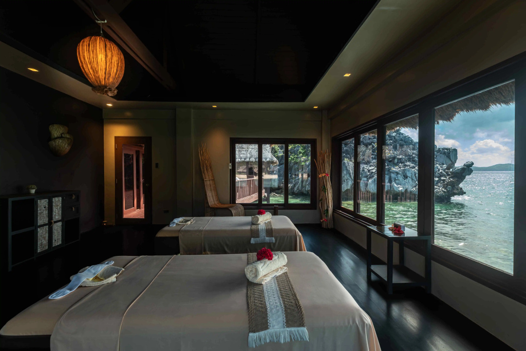 Cauayan Island Resort — a room