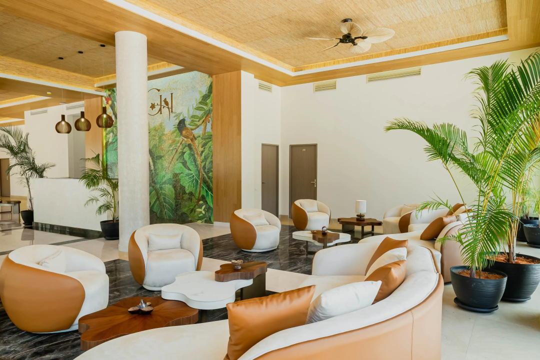 Gardens Hill Resort & Spa Resort — the lobby