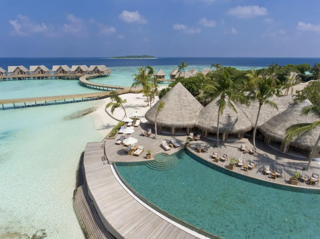Milaidhoo Island Maldives — the beach