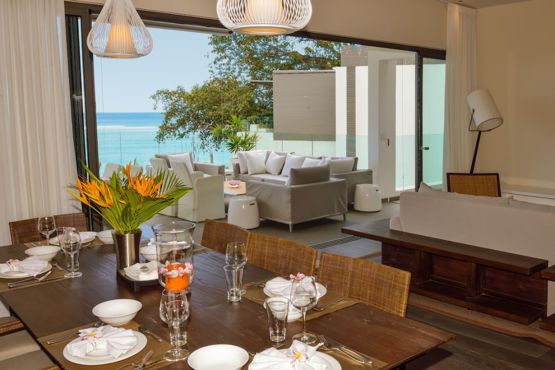 Esplanade by Horizon Holidays — dining
