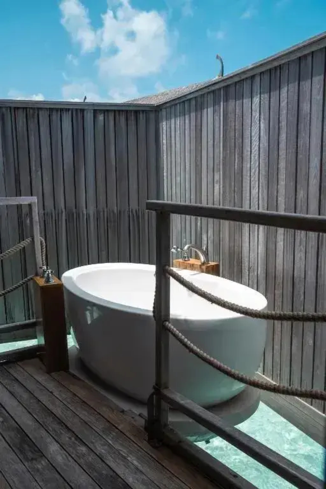 Constance Moofushi All Inclusive Hotel — the grounds