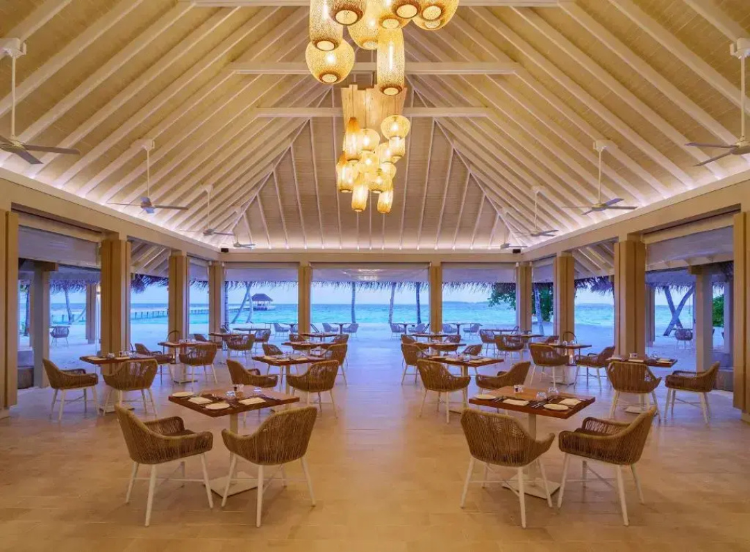 Baglioni Resort Maldives Luxury All-Inclusive — dining