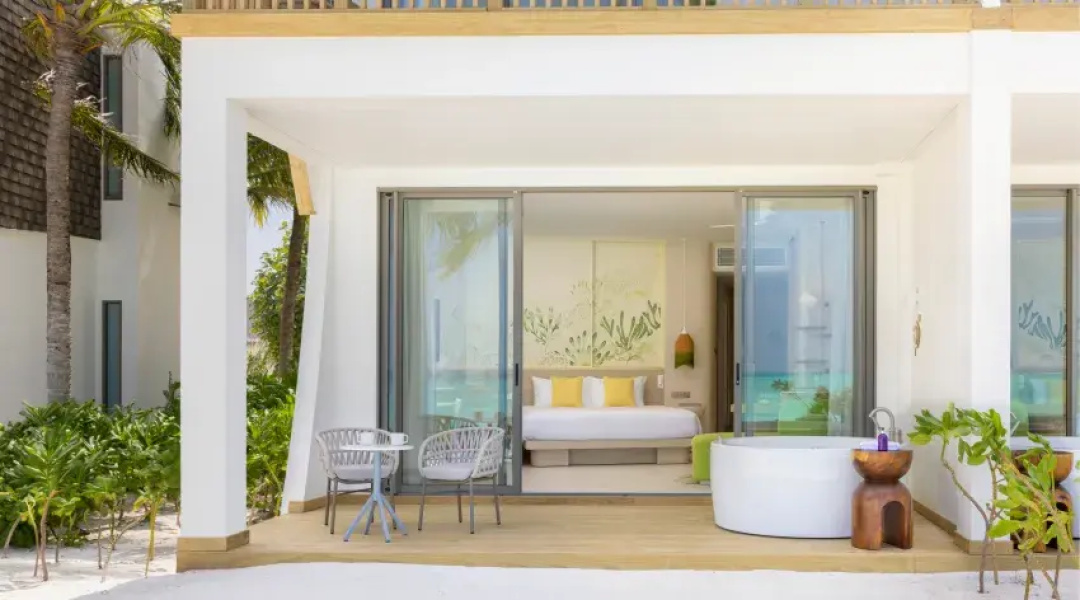 Mirage Jacuzzi Double room beachfront