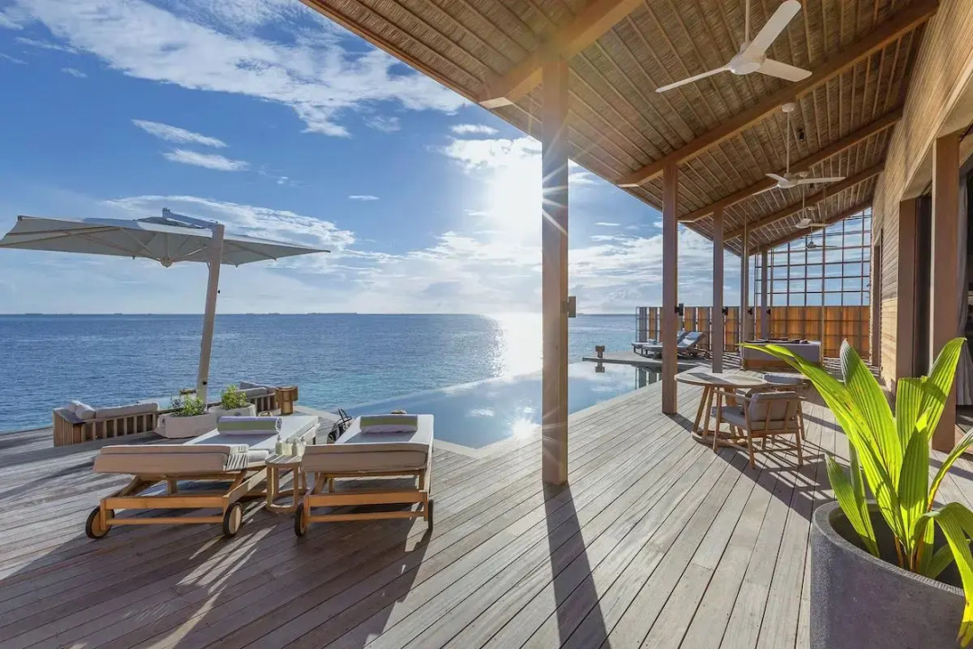 Kudadoo Maldives Private Island — the beach