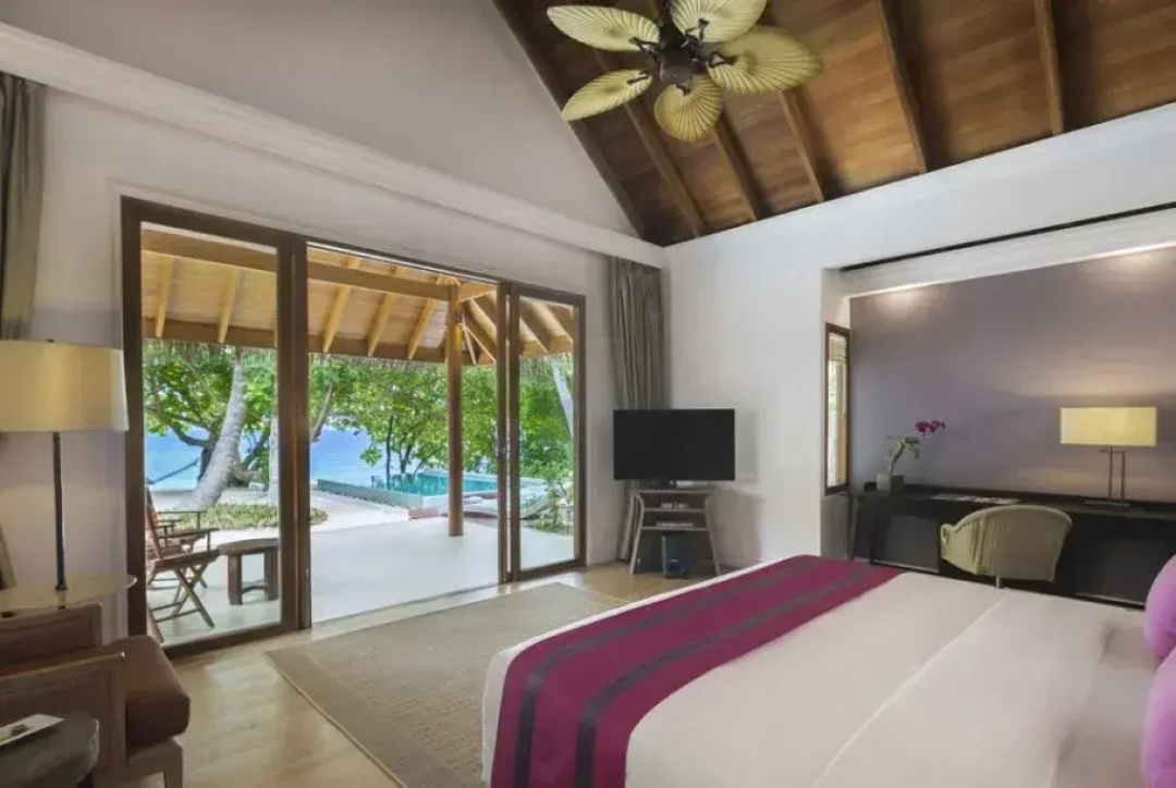 Pool Villa Beachfront