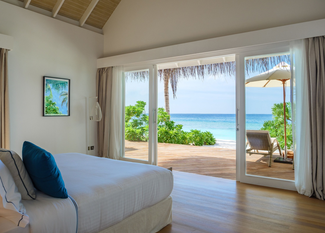 Deluxe with Pool Double Beach Suite