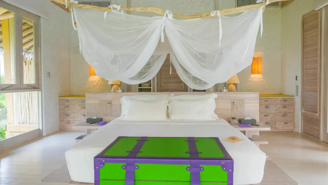 4 Bedrooms Island with Slide Reserve