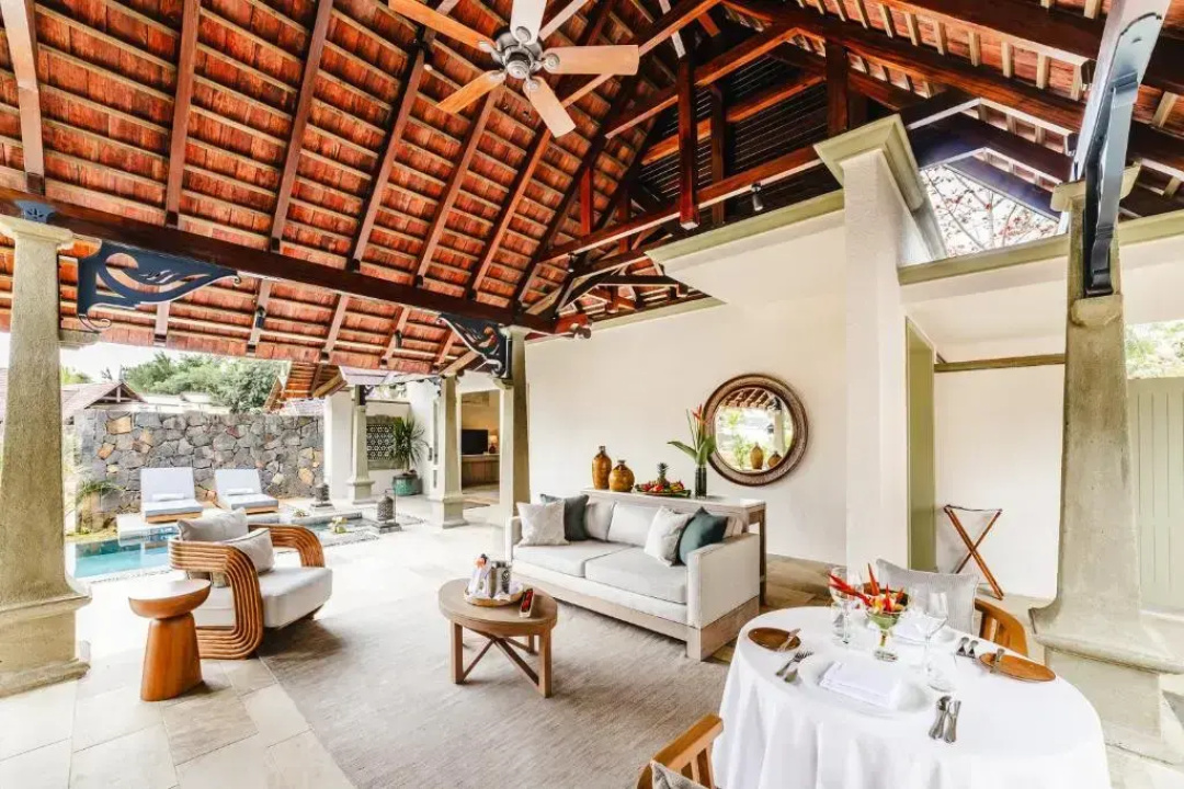 Maradiva Villas Resort & Spa — dining