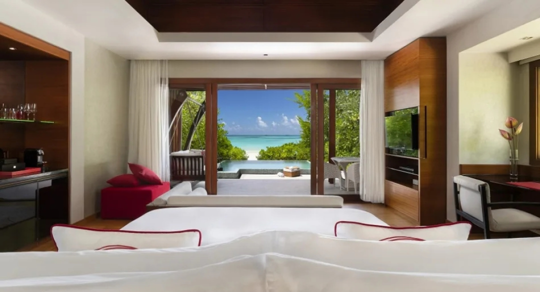 Pool Double Beach Villa