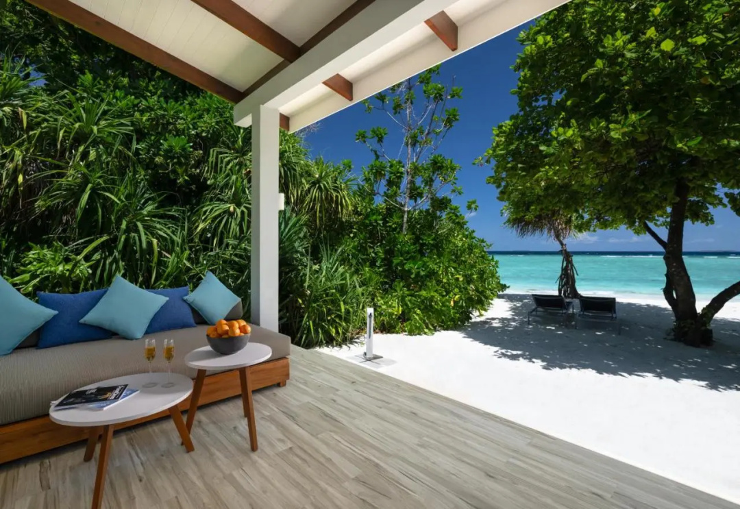 Ifuru Island Maldives — the grounds