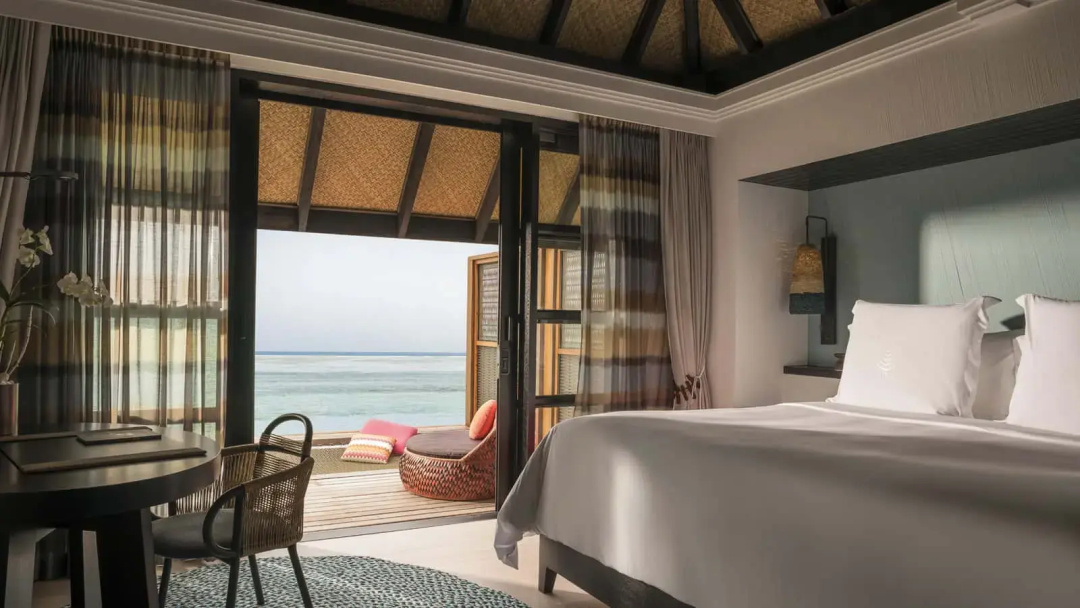 2 Bedrooms Sunset Water Suite