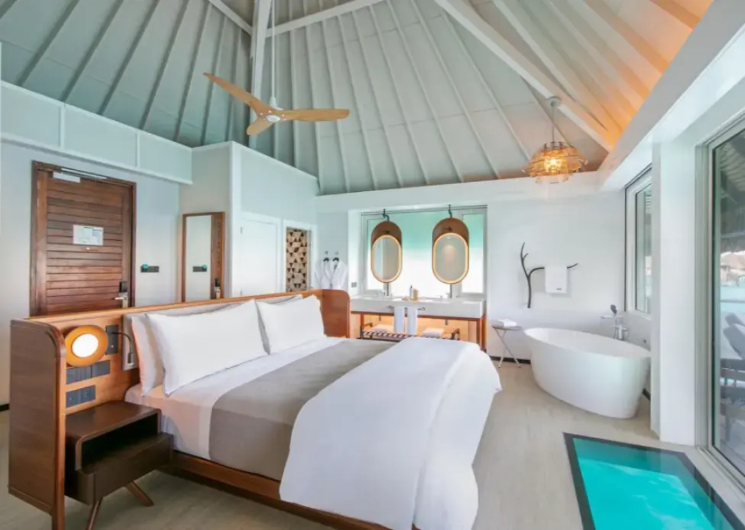 Overwater Double Bungalow Island View